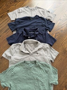 2 Abercrombie kids polos and 3 Crewcut pocket tees size 11-12